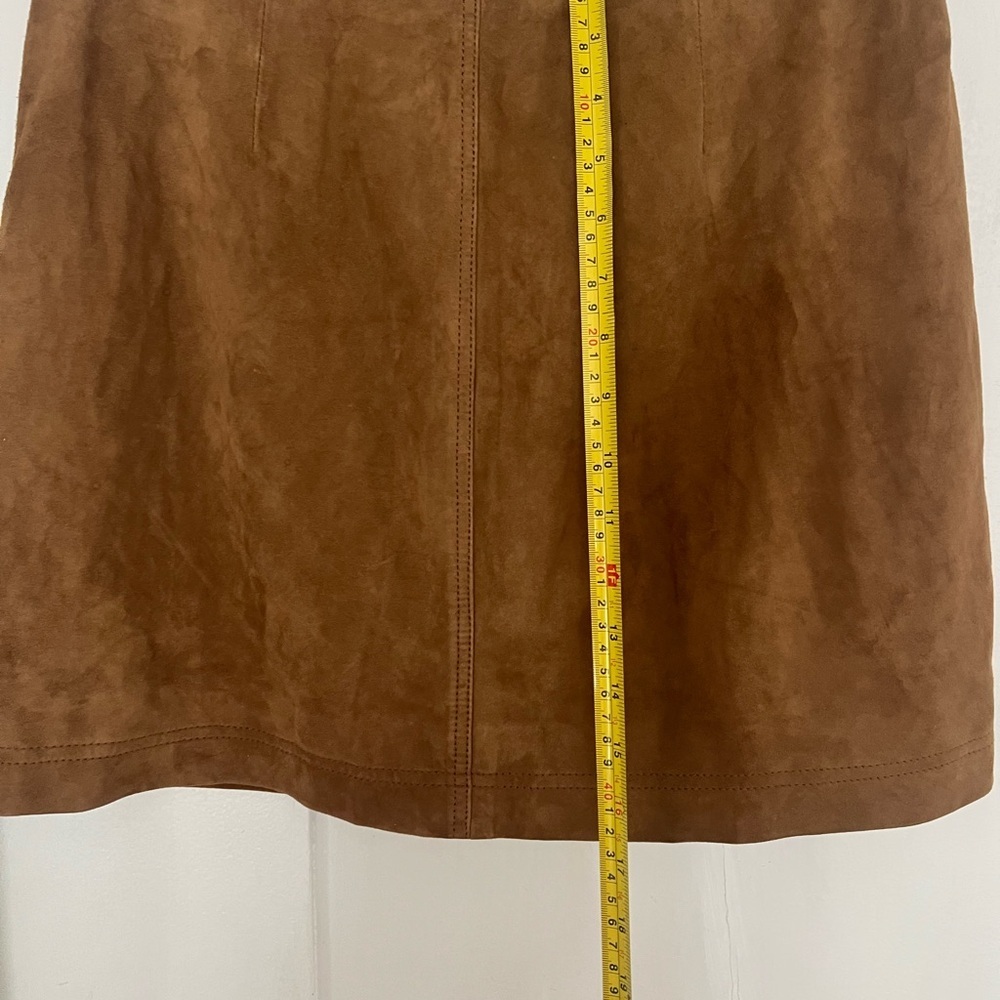 MADEWELL Brown Suede Skirt. Like new condition. Size 4. Great piece for winter. - Picture 5 of 5